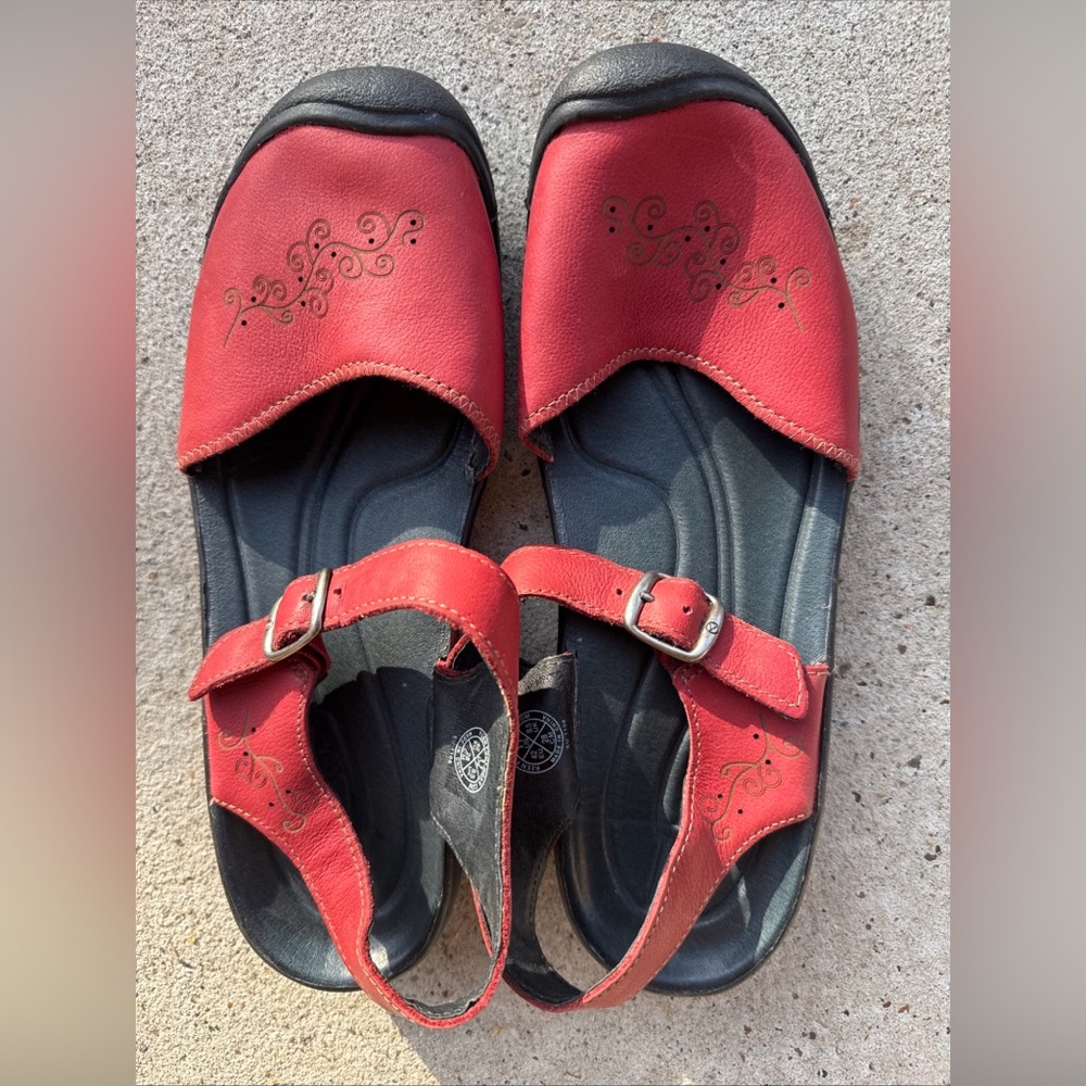 Red Women’s Comfort Sandals - Adjustable Slingback